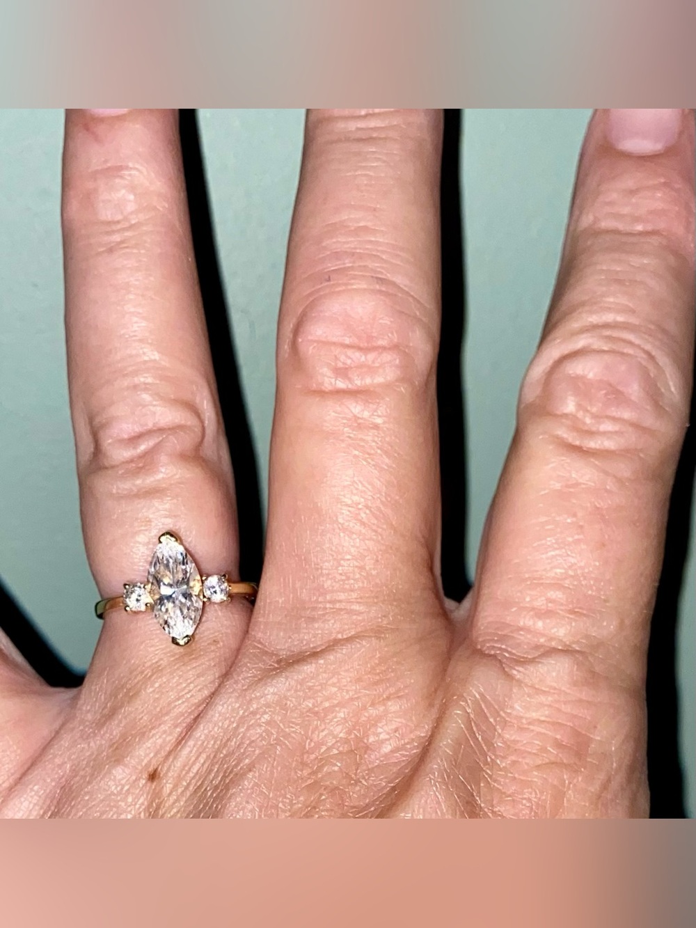 10 K Marquise-Cut CZ Three-Stone Ring in Clear Crystal size 7 - Picture 5 of 6
